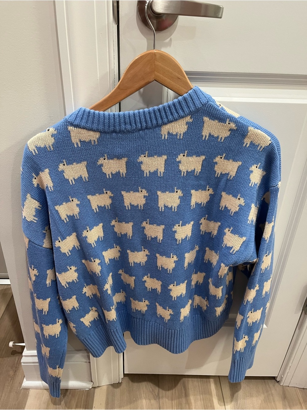 NWT Rowing Blazers Warm & Wonderful Diana Cotton Linen V-Neck Sheep Sweater Blue - Picture 9 of 10